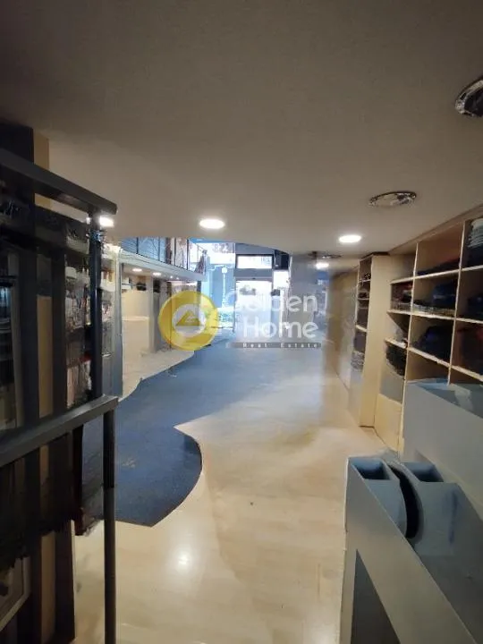 Shop 110m²  - 5