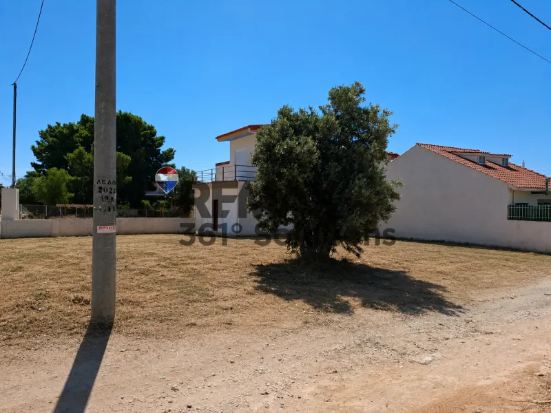 Plot 207m²  - 3