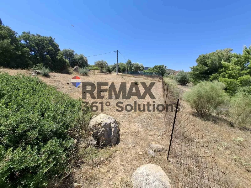Land Parcel 826m²  - 4