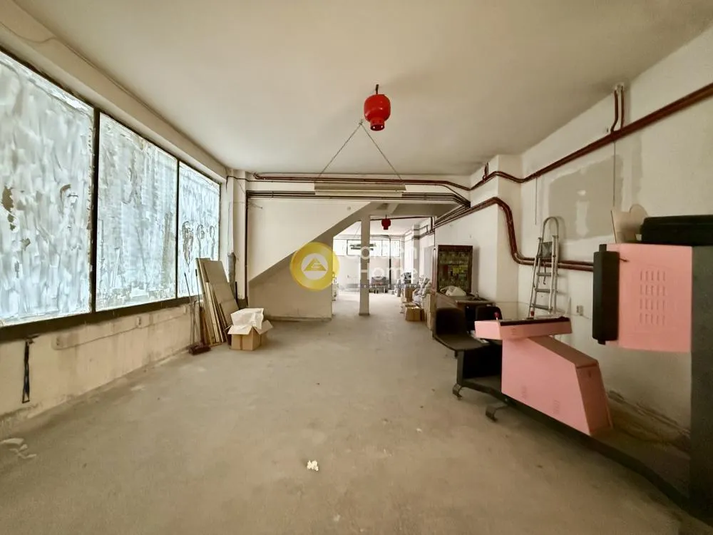 Warehouse 160m²  - 3