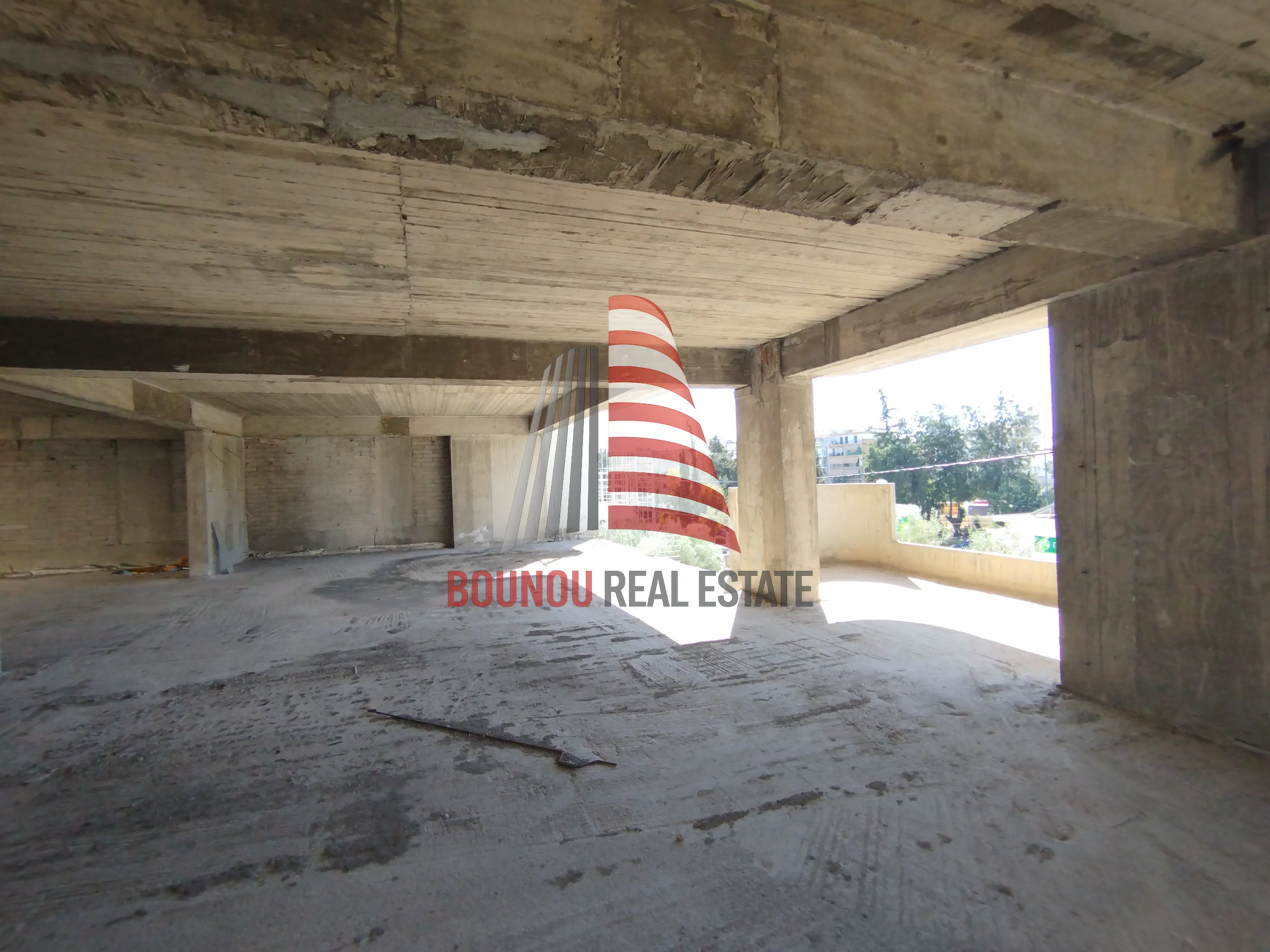Standalone residential building 2245m²  - 3