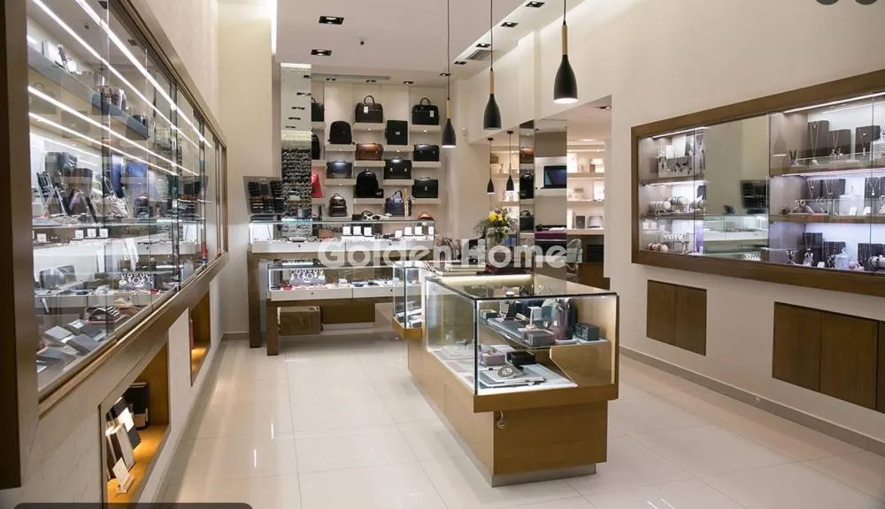 Shop 58m²  - 5