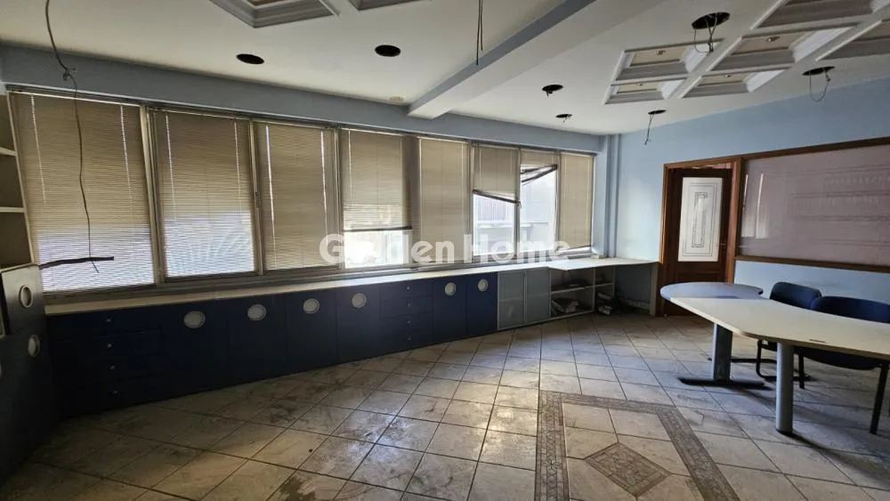 Office 90m²  - 4