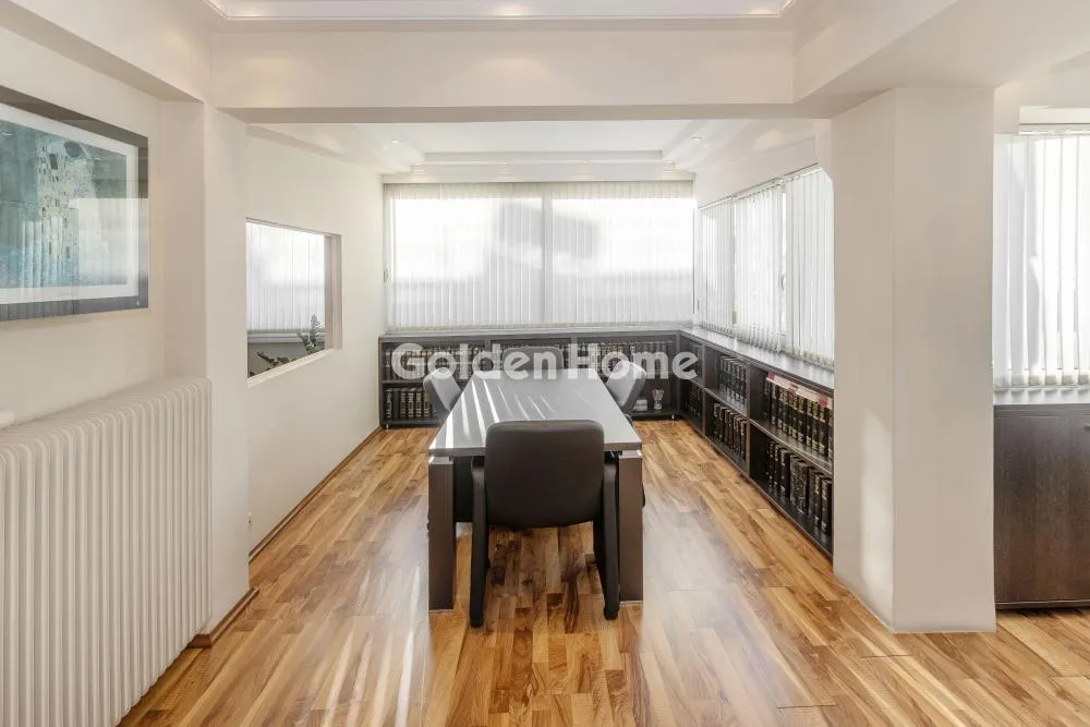 Office 94m²  - 3