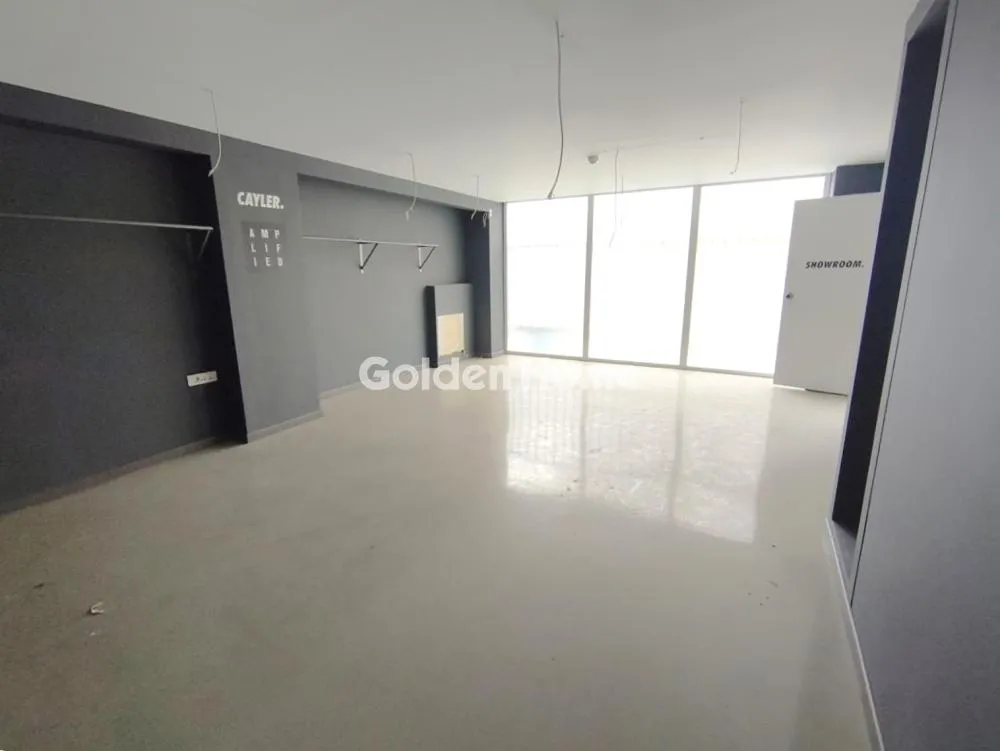 Shop 135m²  - 5