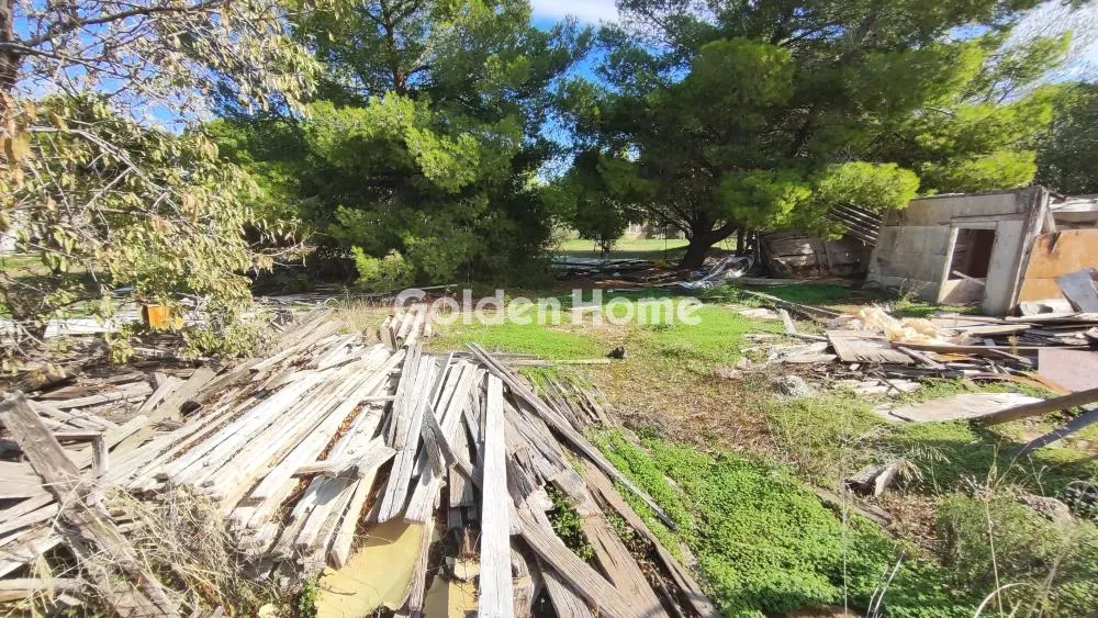 Land Parcel 302m²  - 3