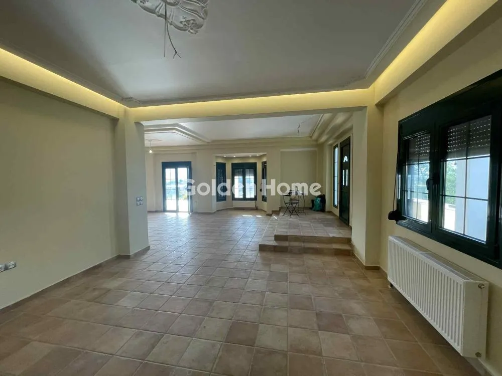 Detached house 380m²  - 5