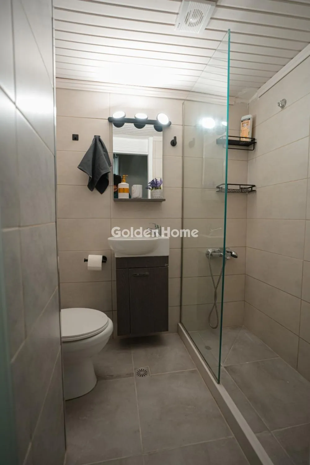 Other .. 96m²  - 5