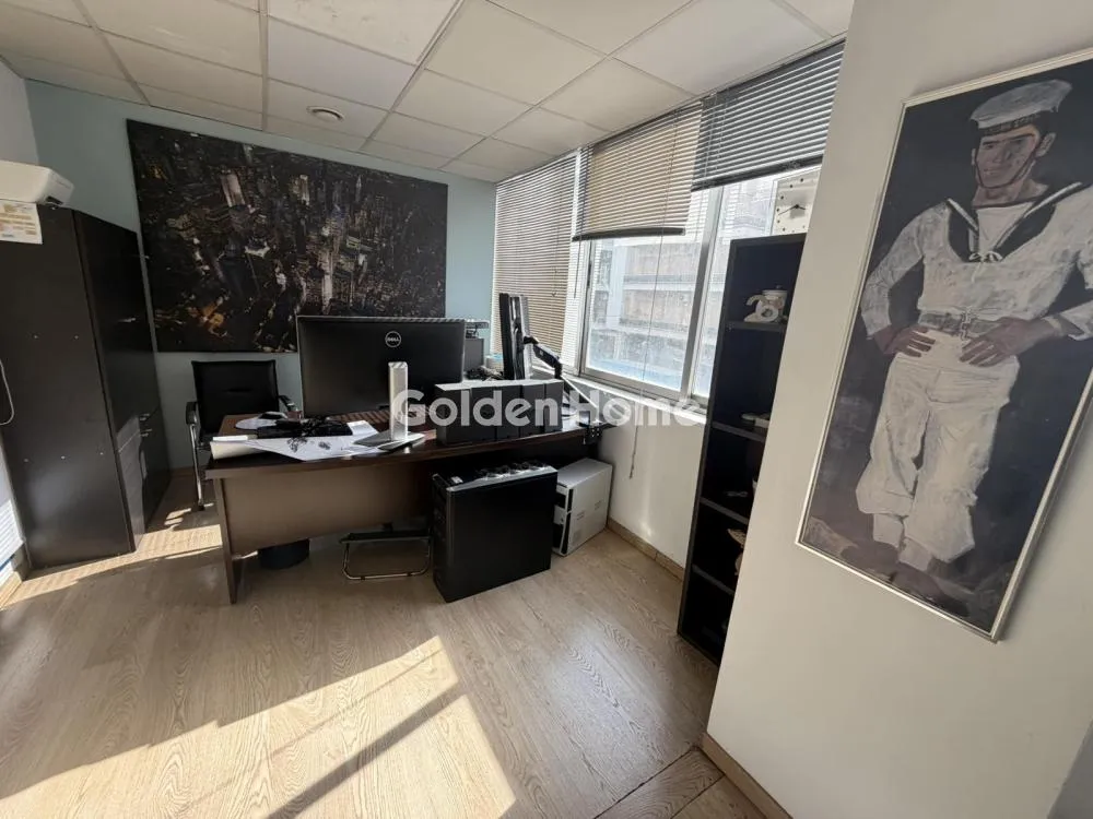 Shop 896m²  - 4