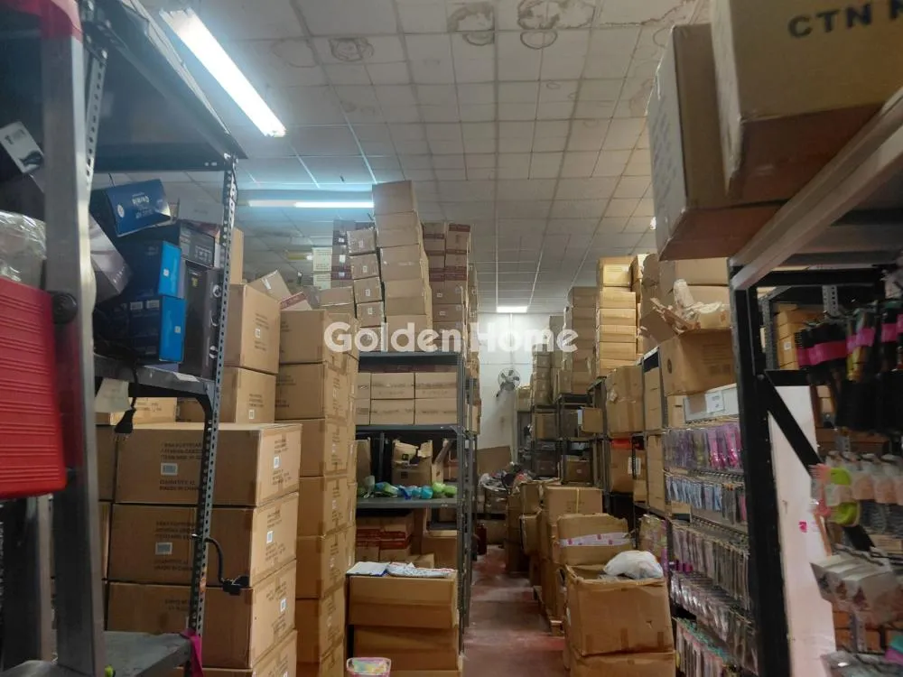 Shop 835m²  - 5