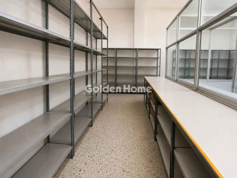 Shop 330m²  - 3