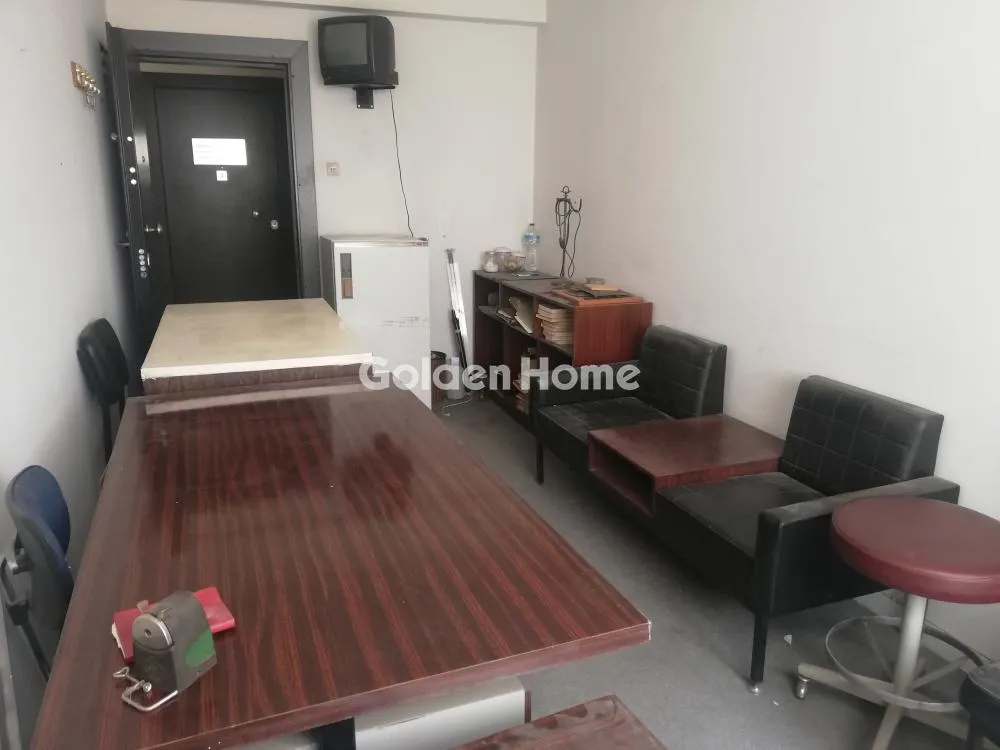 Office 17m²  - 4