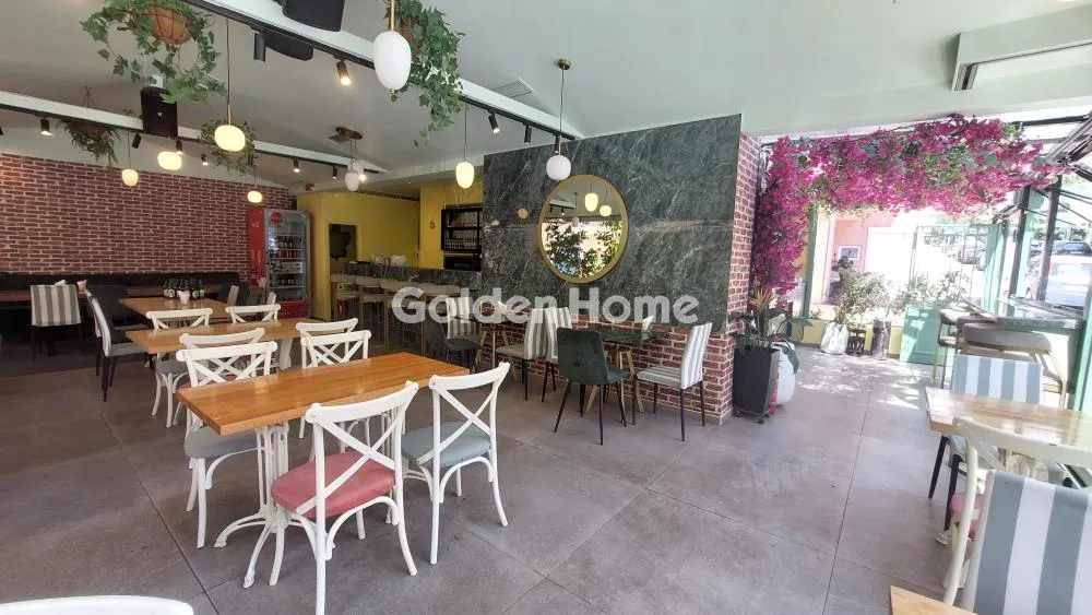 Other .. 140m²  - 2