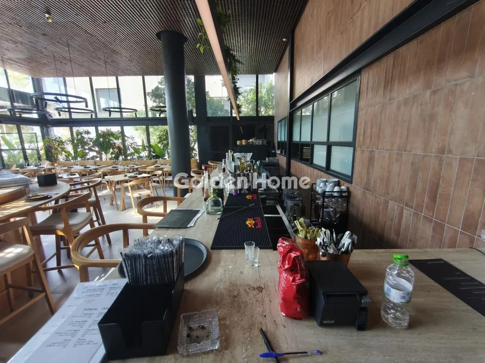 Other .. 450m²  - 3