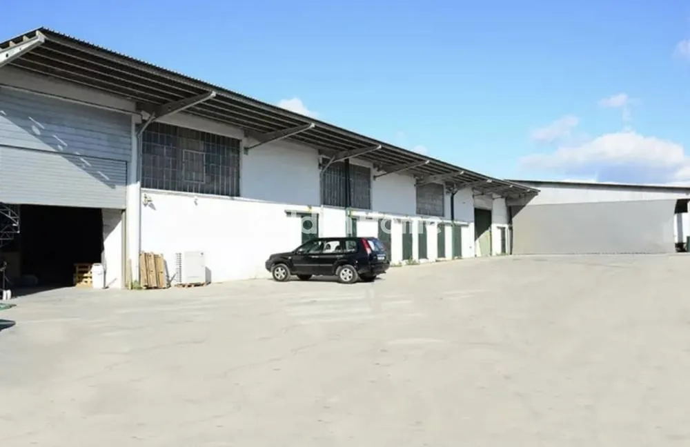 Other .. 4417m²  - 5
