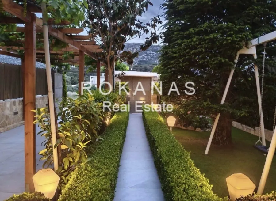 Detached house 272m²  - 2