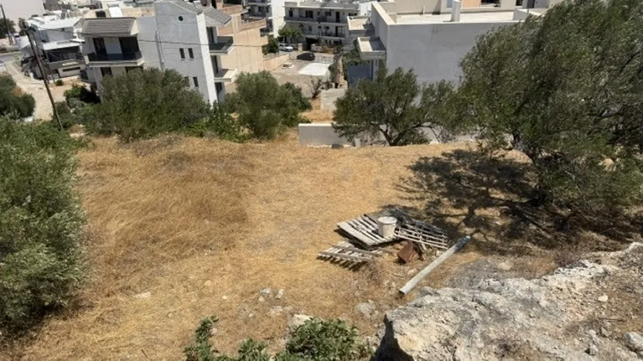 Plot 455m²  - 3