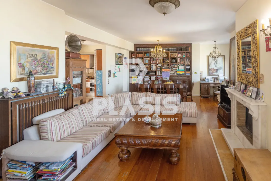 Standalone residential building 490m²  - 3