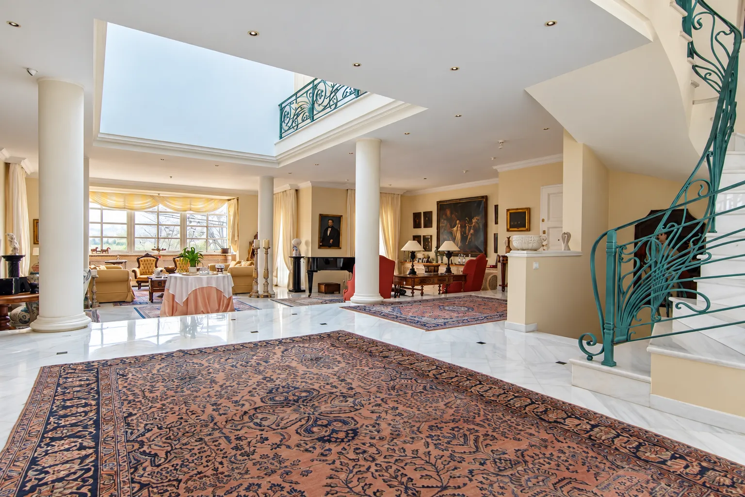 Detached house 1300m²  - 4