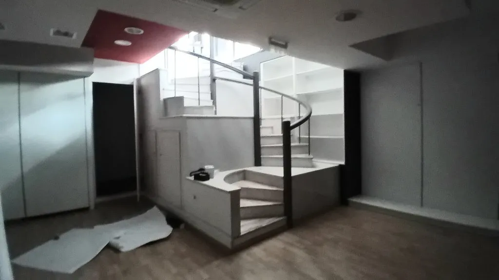 Shop 140m²  - 3