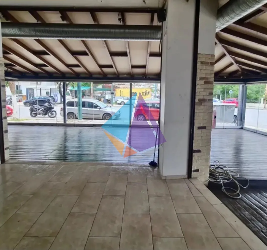 Shop 150m²  - 3