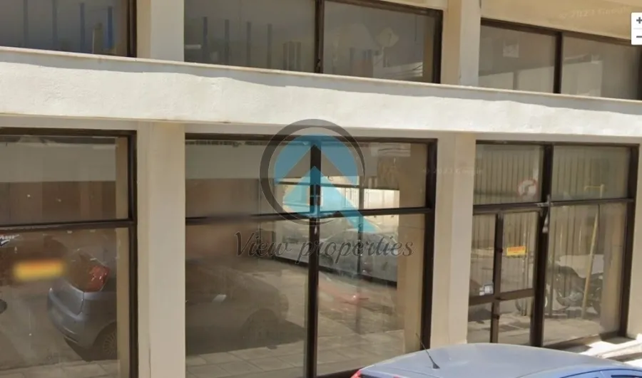 Κατάστημα 230τ.μ.  - 3