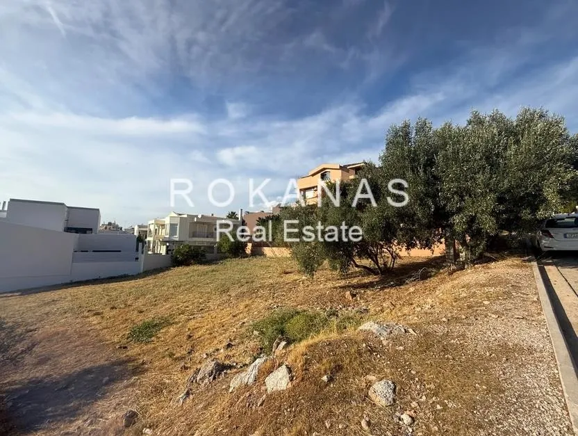 Plot 395m²  - 3
