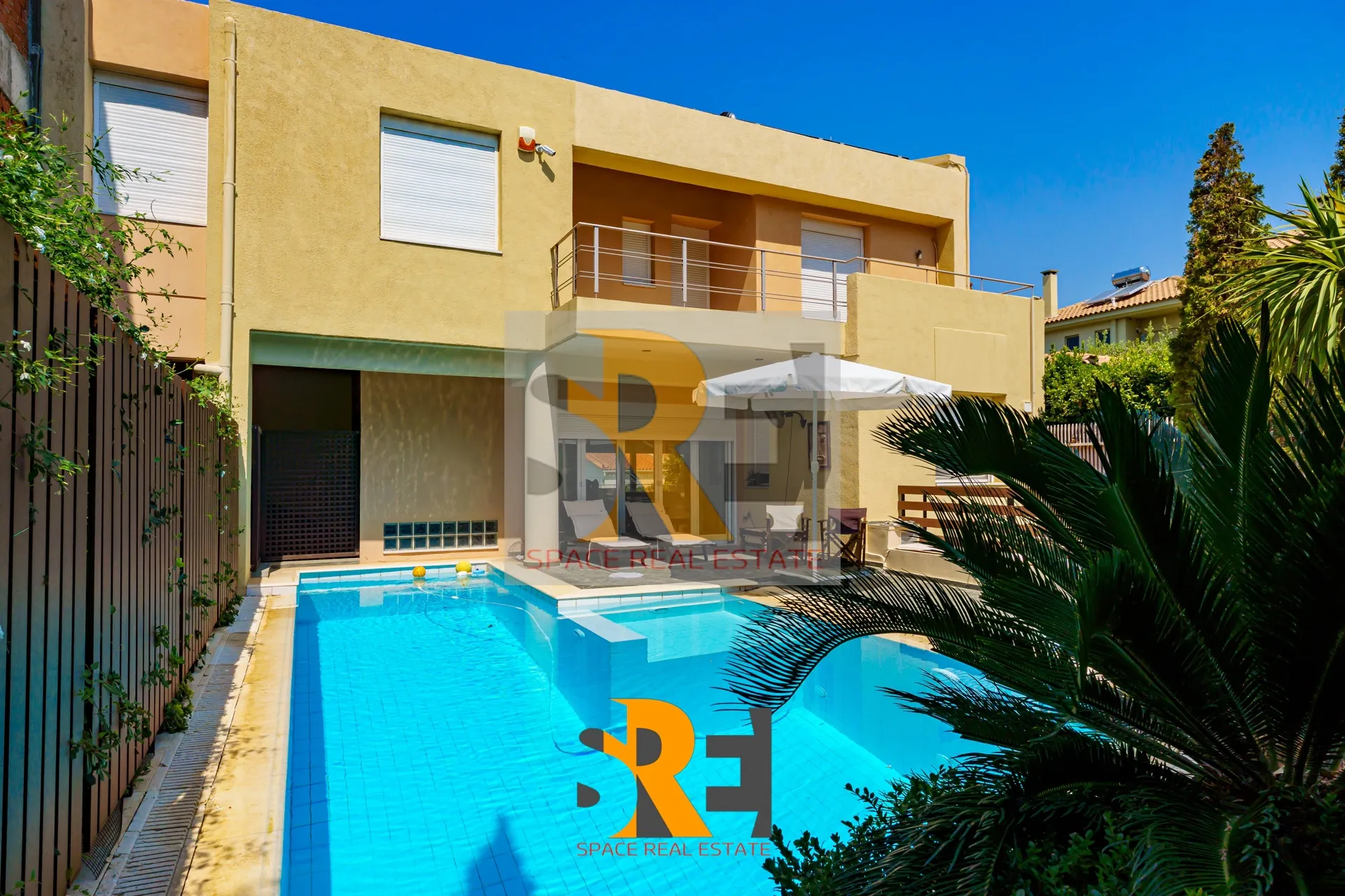 Detached house 600m²  - 4