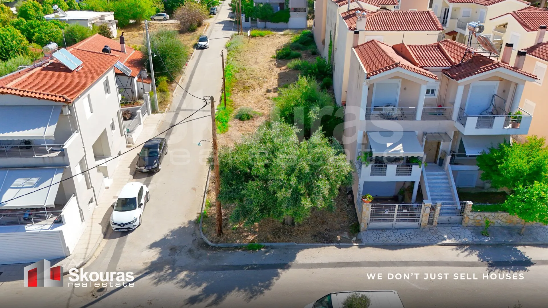 Οικόπεδο 177τ.μ.  - 4