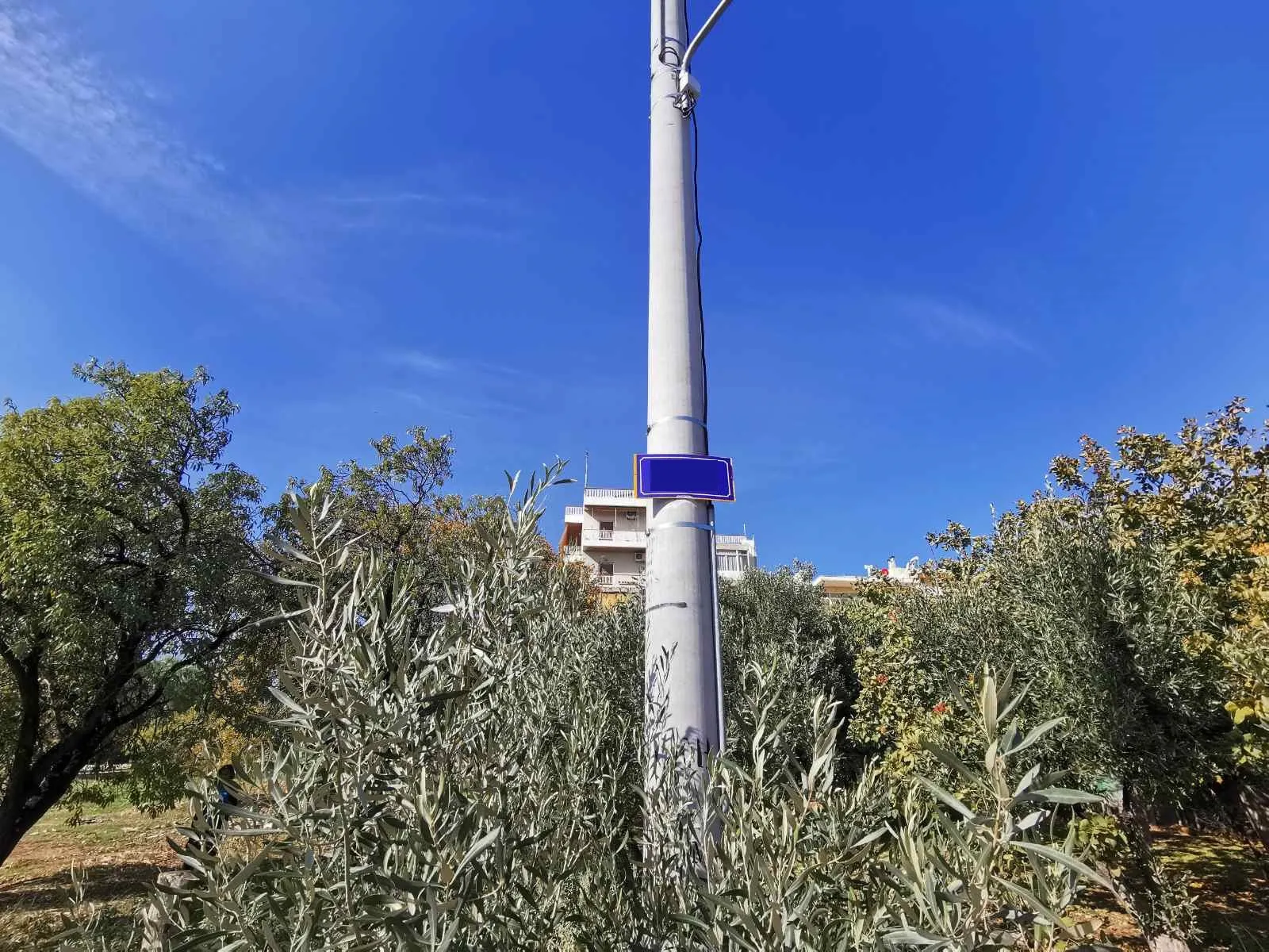 Plot 615m²  - 3