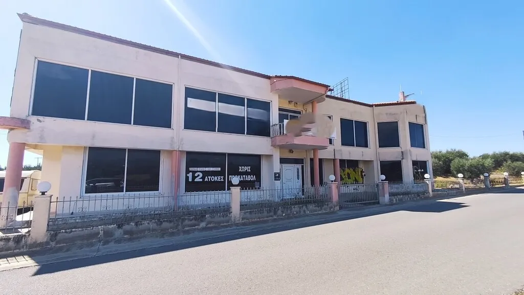 Άλλο.. 1240τ.μ.  - 3