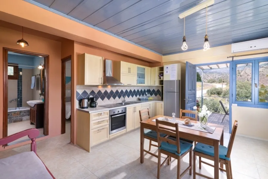 Standalone residential building 259m²  - 5