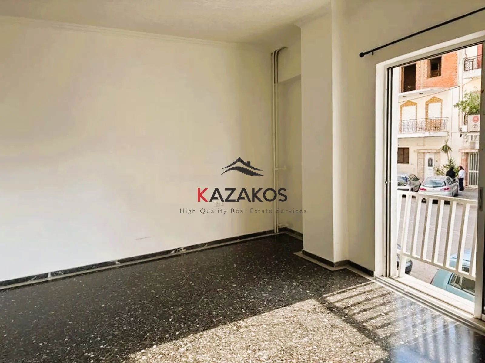 Διαμέρισμα 73τ.μ.  - 2