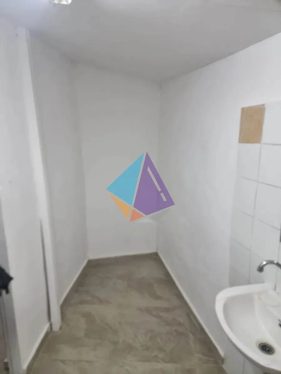 Shop 126m²  - 3