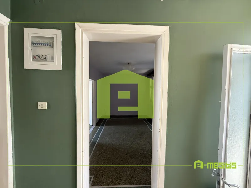 Other ..  176m²  - 5