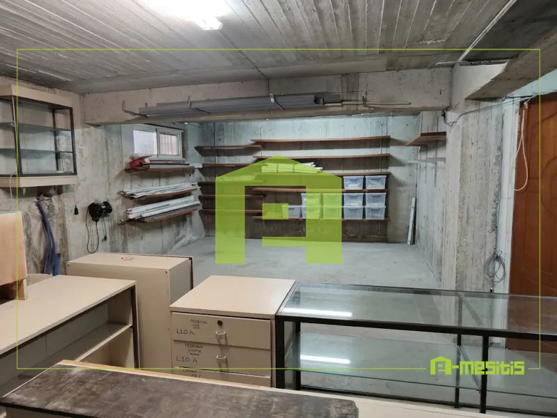 Warehouse 93m²  - 2