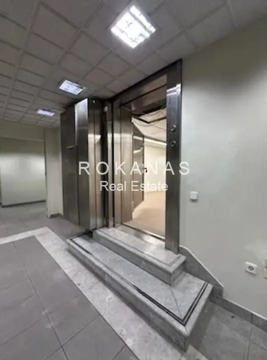 Shop 580m²  - 5