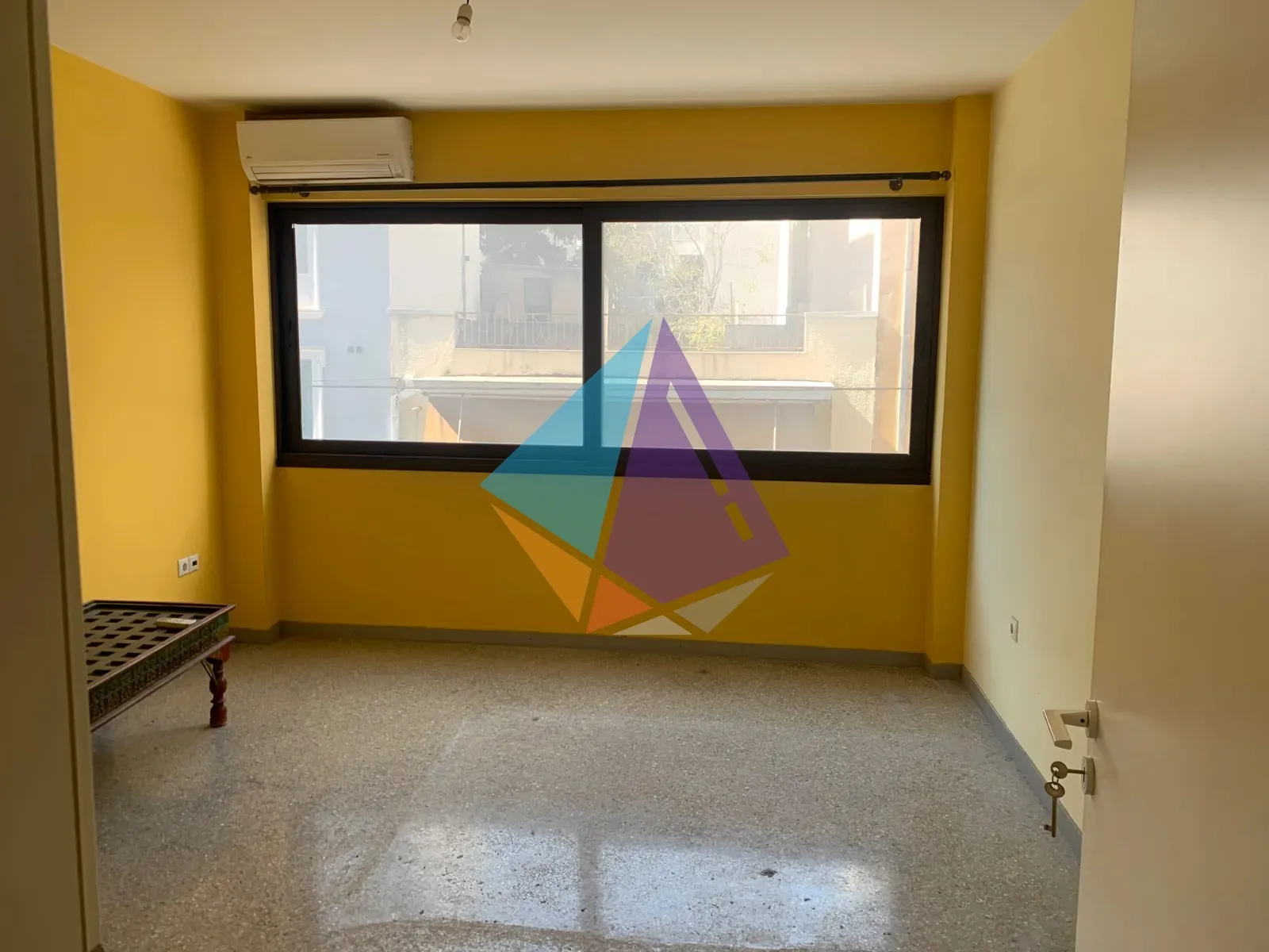 Office 70m²  - 4