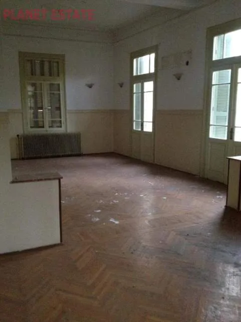 Detached house 585m²  - 5