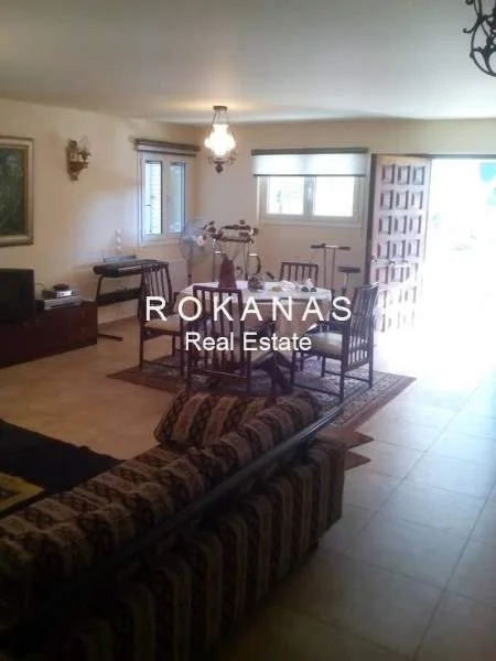 Μονοκατοικία 450τ.μ.  - 3
