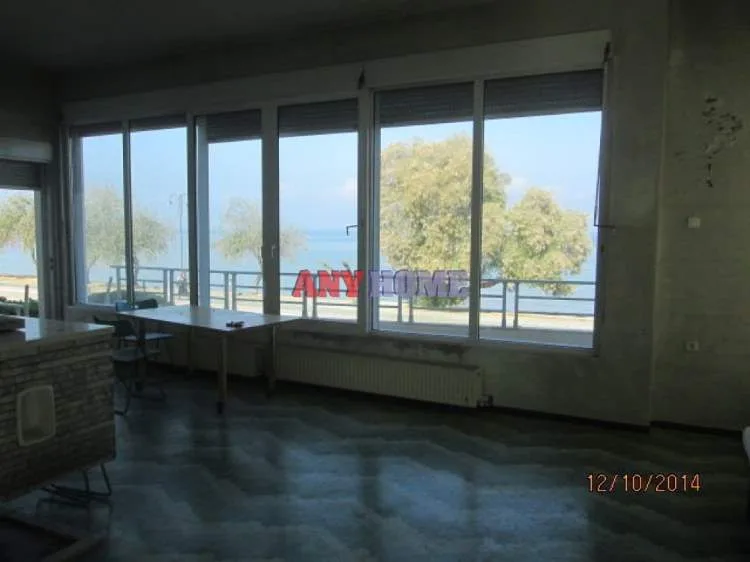 Μονοκατοικία 400τ.μ.  - 3